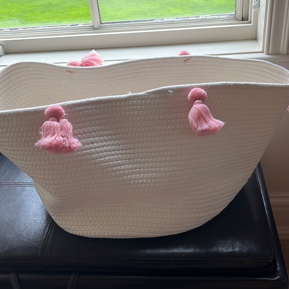 target storage container